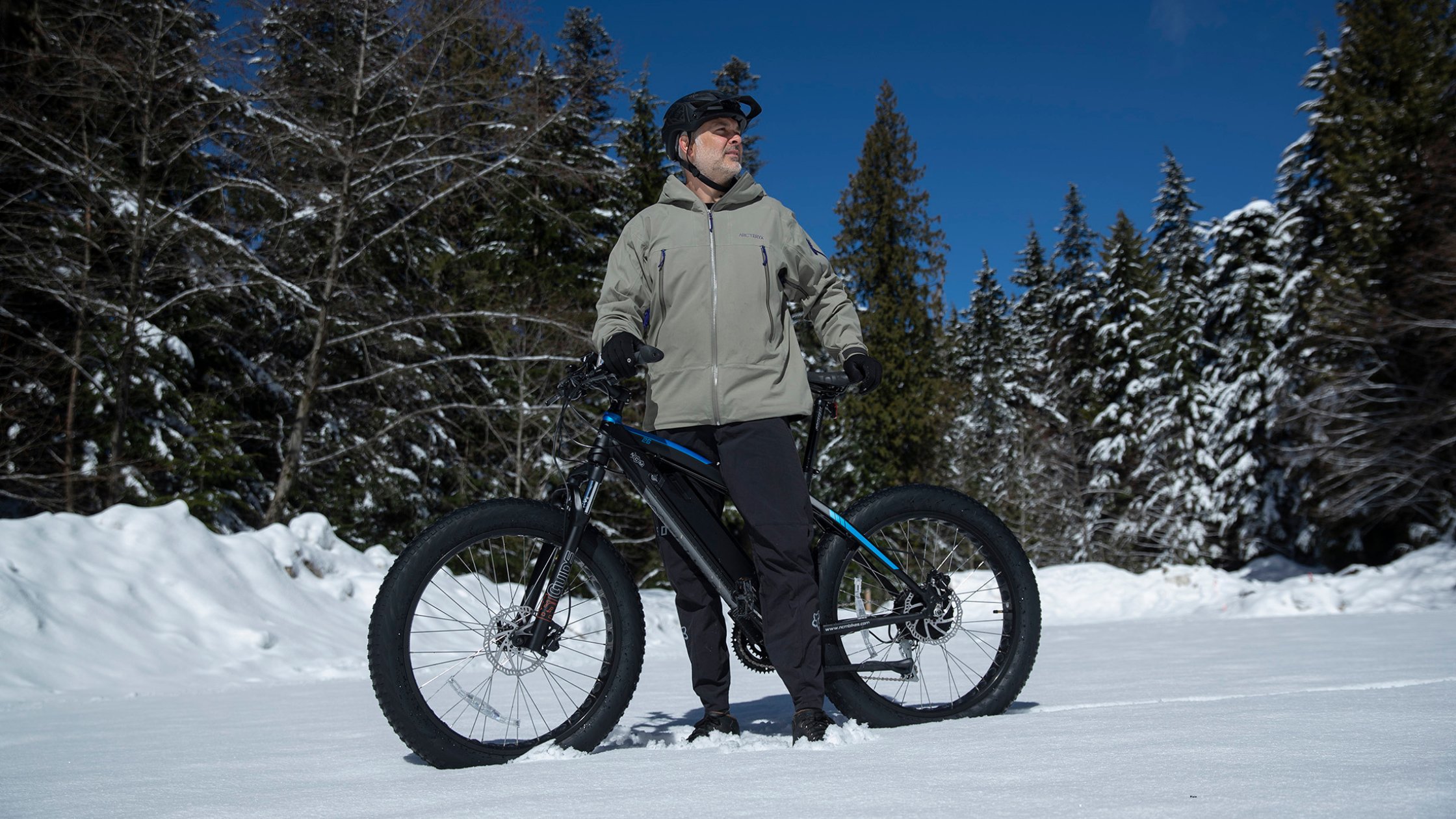S’équiper pour rouler dans le froid : nos conseils pour continuer à pédaler tout l’hiver !